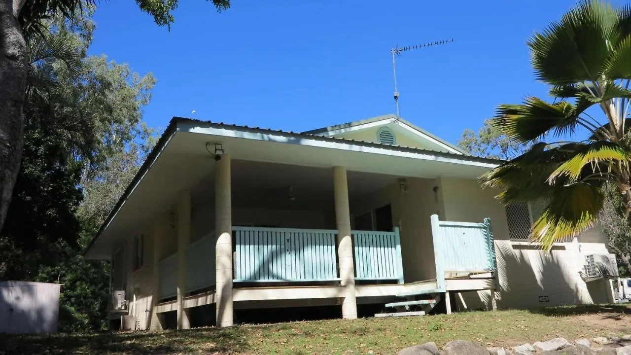 Lanas Cottage Arcadia بيت للعطل